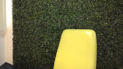 Snapshot of lucky_foryou_baby chatting on February 15, 2025, 10:22 am lucky_foryou_baby online show from February 15, 2025, 10:22 am