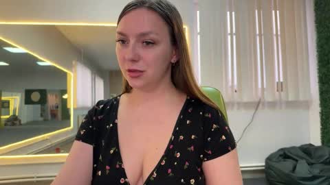 Snapshot of lucky_foryou_baby chatting on April 23, 2026, 11:09 am lucky_foryou_baby online show from April 23, 2026, 11:09 am