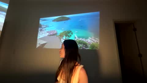 lucky_g3ld online show from April 27, 2026, 5:49 am