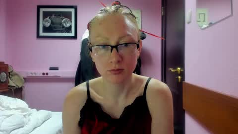 lucky_licky20 online show from February 22, 2025, 6:17 am