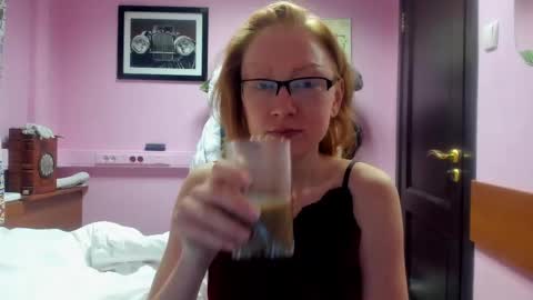 lucky_licky20 online show from February 25, 2025, 3:09 am