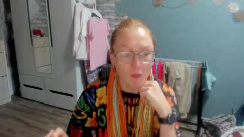 lucky_licky20 online show from October 5, 2025, 1:15 am