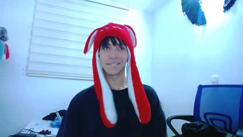 Snapshot of lucky_strickee chatting on October 14, 2025, 4:46 am lucky_strickee online show from October 14, 2025, 4:46 am