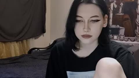 Snapshot of luckybastrad0677 chatting on June 18, 2026, 5:39 pm luckybastrad0677 online show from June 18, 2026, 5:39 pm