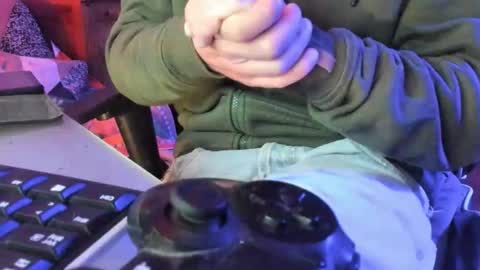 Lucky online show from November 20, 2025, 9:25 pm