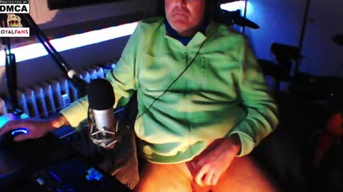        call me  Stefan online show from February 23, 2025, 6:01 pm