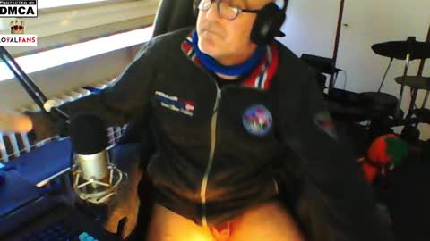        call me  Stefan online show from March 2, 2025, 9:21 am