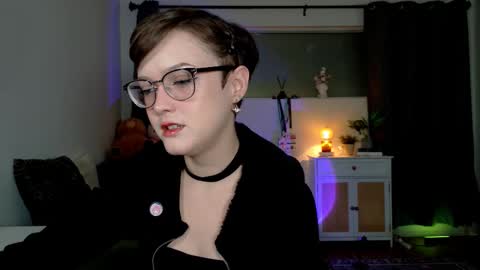 Jade online show from February 20, 2026, 3:36 am