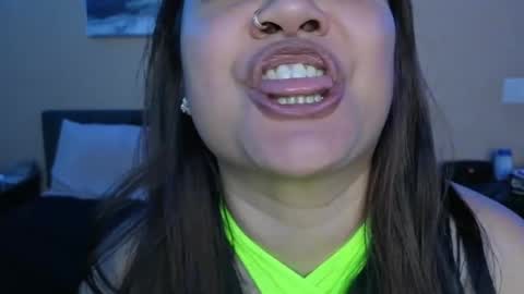 Snapshot of luckylee1992 chatting on September 20, 2025, 3:40 am luckylee1992 online show from September 20, 2025, 3:40 am