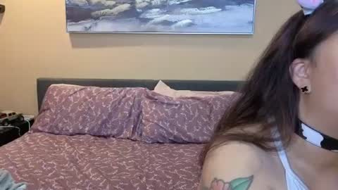 Snapshot of luckylee1992 chatting on October 12, 2025, 3:27 am luckylee1992 online show from October 12, 2025, 3:27 am