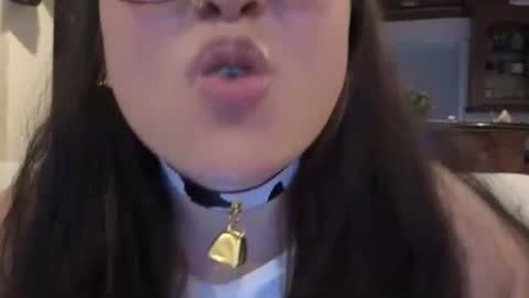 Snapshot of luckylee1992 chatting on October 16, 2025, 4:57 am luckylee1992 online show from October 16, 2025, 4:57 am