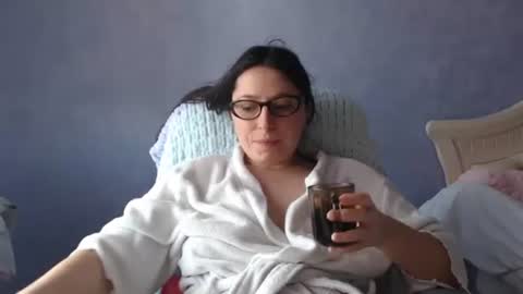 luckylinda23 online show from March 23, 2026, 10:30 am