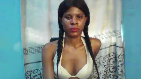 Snapshot of luckymadequeen chatting on January 19, 2025, 1:12 pm Gloria online show from January 19, 2025, 1:12 pm