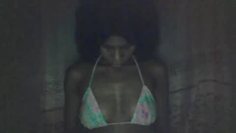 Snapshot of luckymadequeen chatting on January 24, 2025, 9:47 pm Gloria online show from January 24, 2025, 9:47 pm