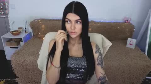 Monika online show from September 12, 2025, 8:36 am