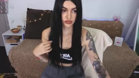 Monika online show from September 13, 2025, 11:54 am