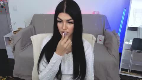 Monika online show from September 30, 2025, 11:37 am