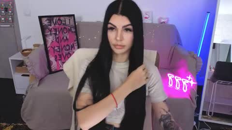 Monika online show from October 11, 2025, 8:46 am