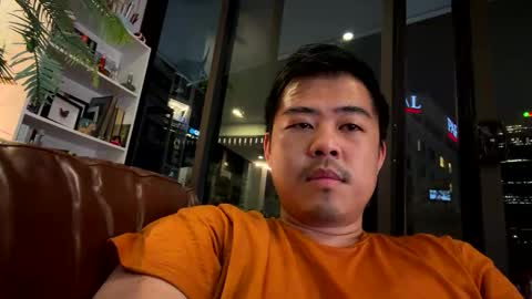 Tyson online show from November 28, 2025, 11:24 am