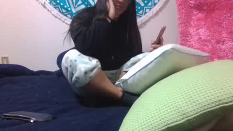 luckyts_cumx online show from February 4, 2025, 9:17 am