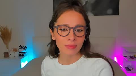 lucy__ray online show from February 23, 2025, 10:20 pm