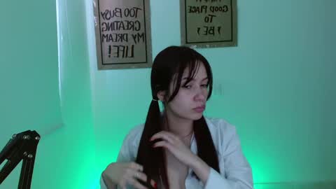 Lucy online show from January 7, 2025, 4:59 pm