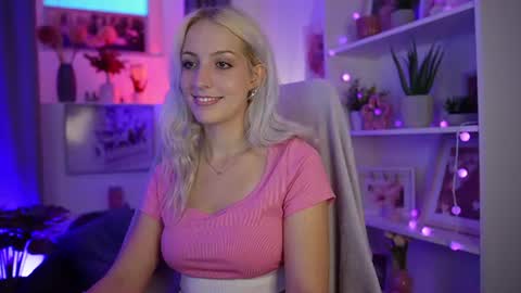 Cutie Lucy online show from August 7, 2026, 5:59 pm