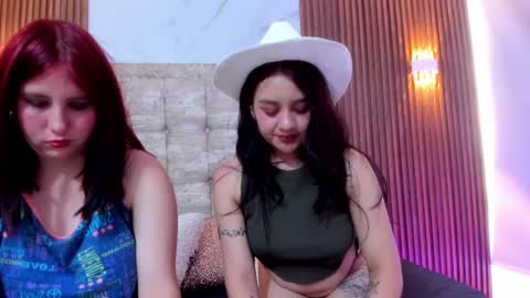 lucy_harris_ online show from October 16, 2025, 8:10 pm