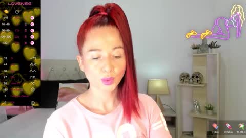 Lucia online show from November 5, 2025, 9:59 pm