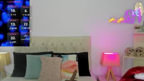 Lucia online show from November 26, 2025, 10:11 pm