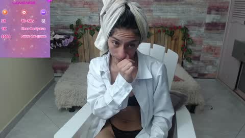 Luciana online show from January 5, 2025, 3:00 am