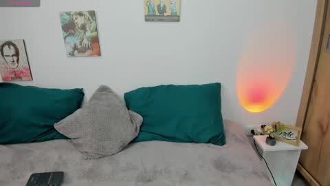 Lucy online show from January 17, 2025, 7:05 pm