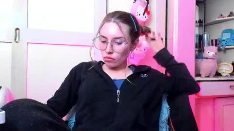 Lulu online show from September 18, 2025, 12:23 am