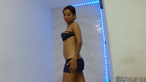 lucy_sluppy_hard online show from April 19, 2026, 4:56 am