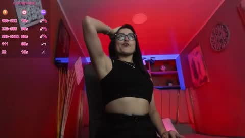 Lucy  online show from September 22, 2025, 12:18 pm