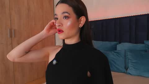 LucyDeLuca online show from April 1, 2026, 5:41 am