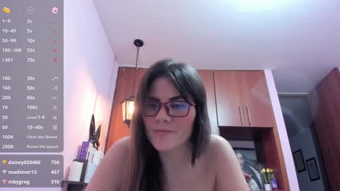 Snapshot of lucyferr_ chatting on January 26, 2025, 3:38 am Luca Valentina online show from January 26, 2025, 3:38 am