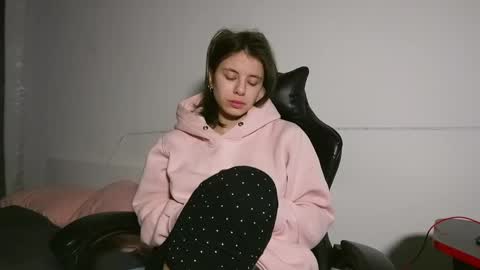 Lucy online show from February 11, 2025, 5:37 am