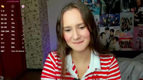 Snapshot of lucyrose33 chatting on September 30, 2025, 1:05 pm Lucy Rose online show from September 30, 2025, 1:05 pm