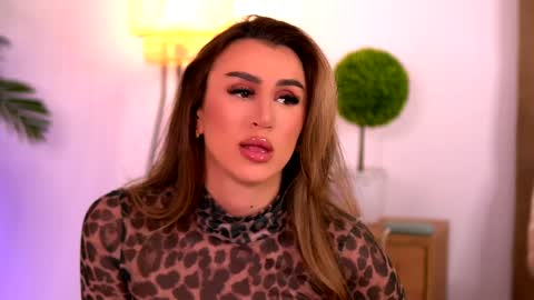 Lucy P online show from April 10, 2026, 8:46 pm