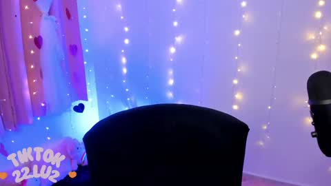 LUCYY FROM HOME  online show from March 10, 2025, 11:27 pm