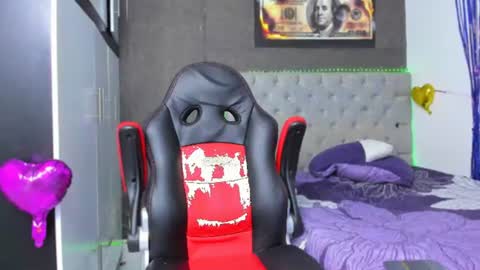 Snapshot of luigi_hot_ chatting on July 14, 2026, 2:16 am Luigi Independent model online show from July 14, 2026, 2:16 am