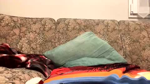 Luis online show from March 8, 2026, 9:29 pm