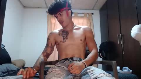 Snapshot of luis_as chatting on February 16, 2026, 12:45 pm Luis AS online show from February 16, 2026, 12:45 pm