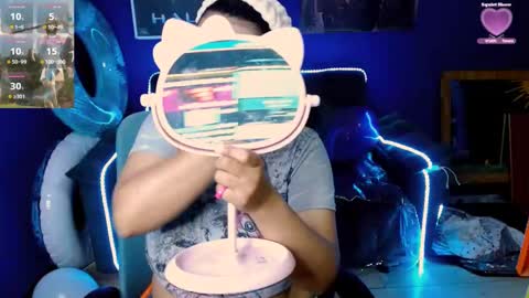 luisa_bunny online show from January 15, 2025, 3:11 am