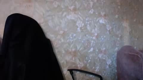 Snapshot of luisa_domina chatting on September 13, 2025, 9:42 am luisa lovedom online show from September 13, 2025, 9:42 am