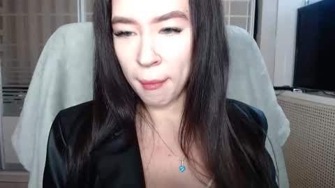 Snapshot of luisa_domina chatting on October 9, 2025, 8:23 am luisa lovedom online show from October 9, 2025, 8:23 am