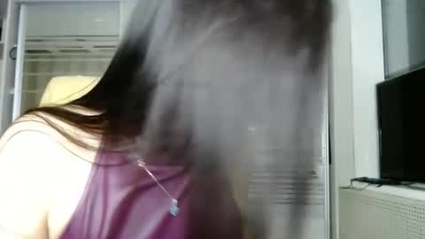 luisa lovedom online show from December 3, 2025, 8:40 pm