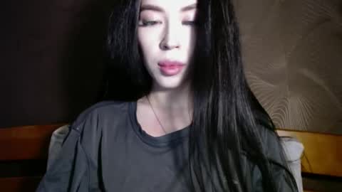 Snapshot of luisa_domina chatting on April 23, 2026, 3:25 pm luisa lovedom online show from April 23, 2026, 3:25 pm