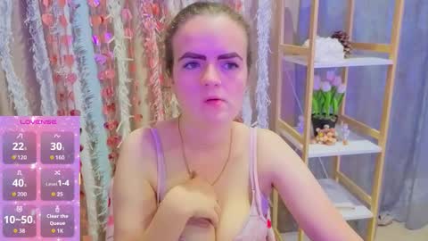 Snapshot of luisa_rosee chatting on December 19, 2025, 7:54 pm Luisa Rosee online show from December 19, 2025, 7:54 pm